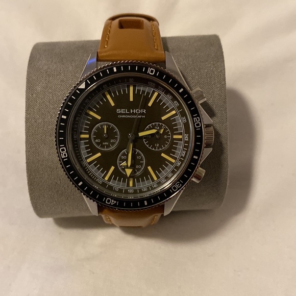 Men’s Selhor Rallye Chronograph Watch Model S15004 - Picture 5 of 9